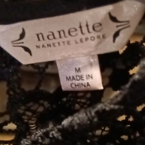 NWT NANETTE LEPORE black sheer crocheted floral print blouse w scalloped hem Med
